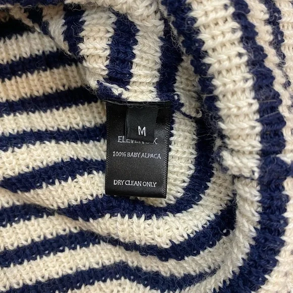 Eleven Six Mia Sweater Ivory Navy Stripe Size Medium - Picture 6 of 7